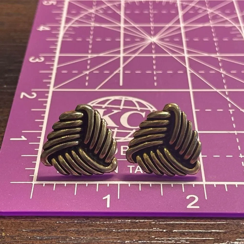 Anson Vintage Men’s cuff links Antique bronze gold tone